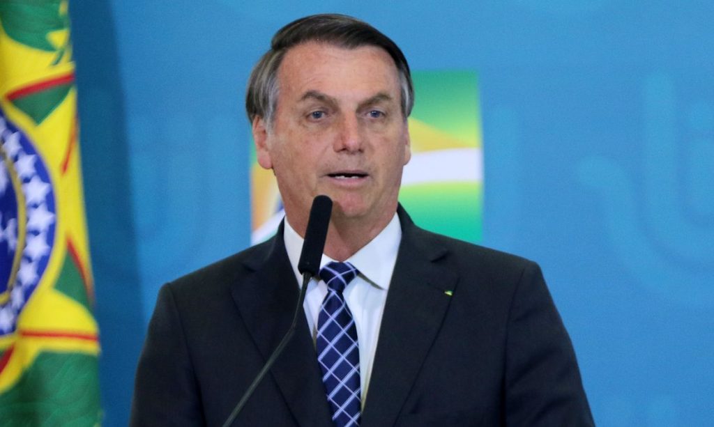 “A pandemia serviu para revelar os aprendizes de ditadores", diz Bolsonaro