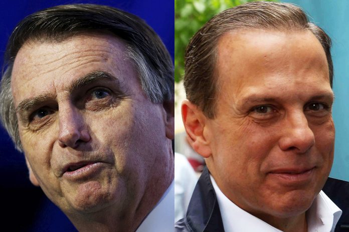 Bolsonaro critica quem usa vacina para 