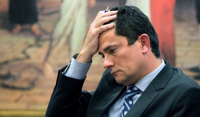 Com novo emprego, Moro mostra que está mais perdido do que cego em tiroteio