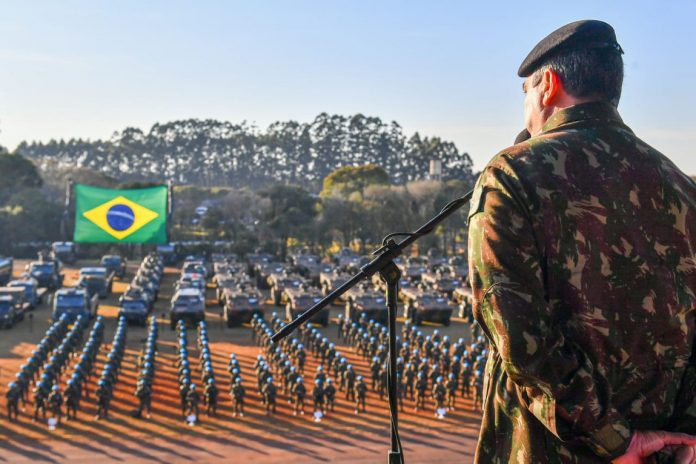 Clima de tensão: discussão sobre o voto impresso já envolve a cúpula dos militares