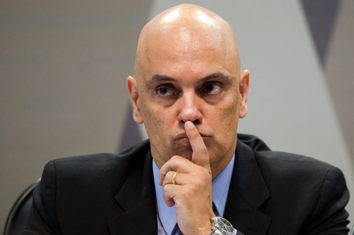 Google e Twitter dizem que ordens de Moraes contra bolsonaristas é 