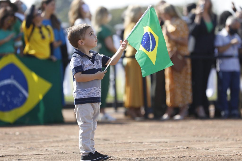 Não queremos pão e circo: a nossa "Copa" é libertar o Brasil